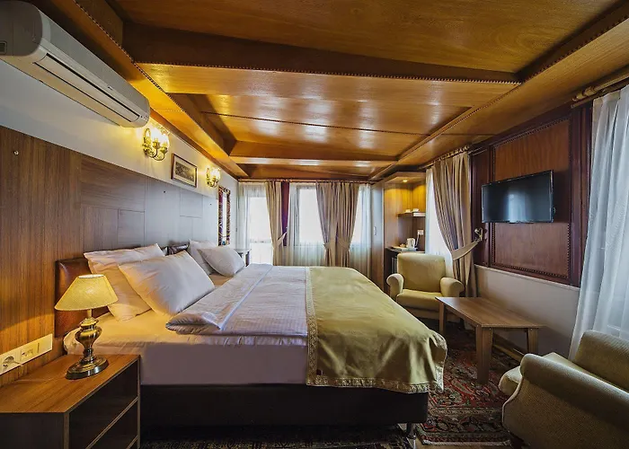 Hippodrome Отель 3*