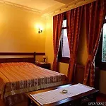Otel Hippodrome 3*