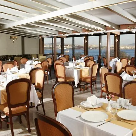 Hippodrome Hotel