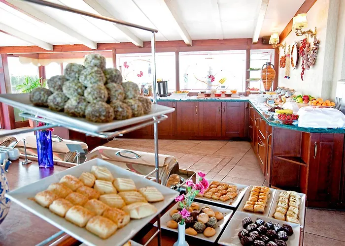 Отель Hippodrome