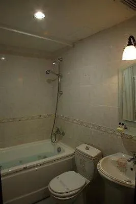 Hippodrome Отель