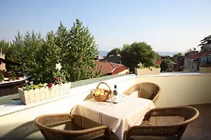 Hippodrome 3*